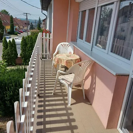 Pinter Vendeghaz Guest house Eger